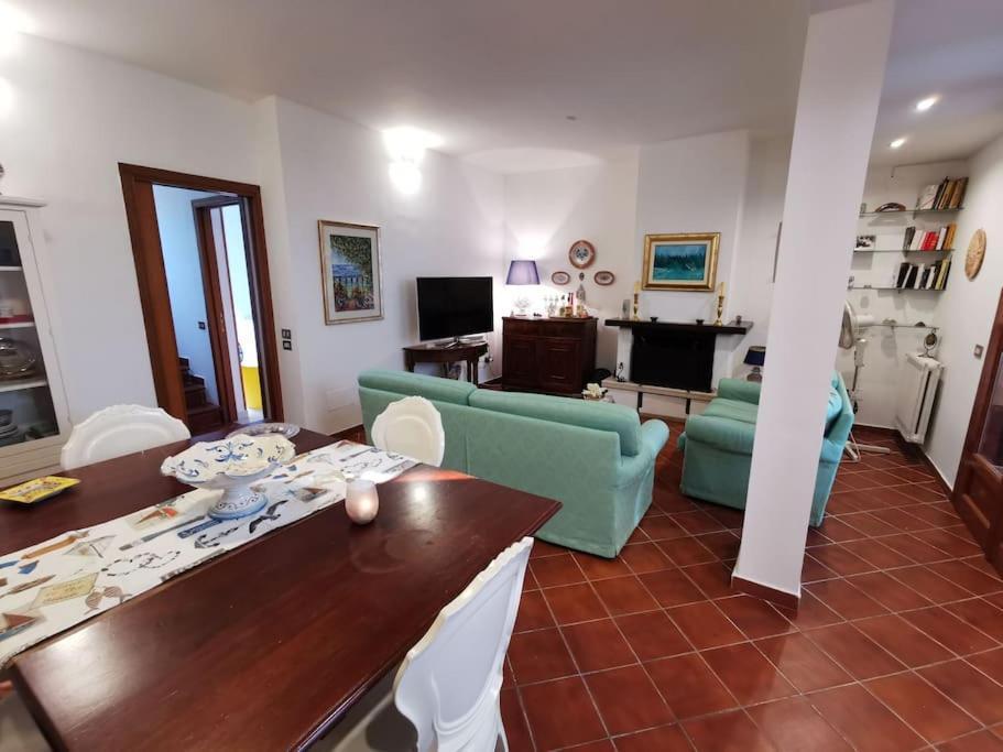 Villa Iris - Mondello Palermo Ngoại thất bức ảnh